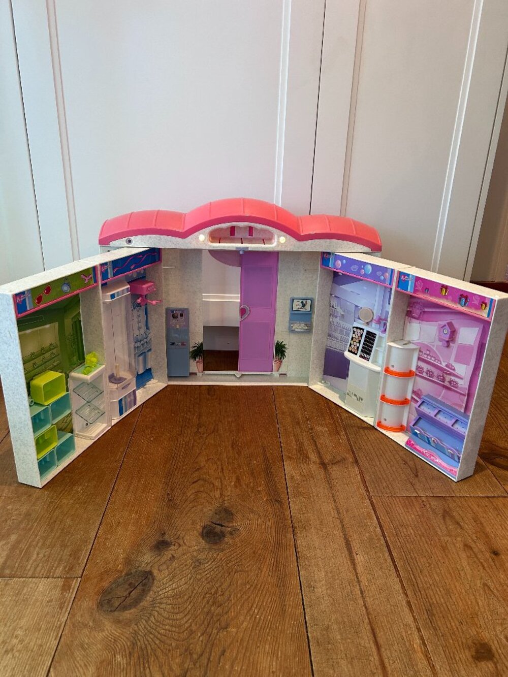 Vintage, Real Friend, Toys r Us, Shopping mall, Barbie Size, light, microphone